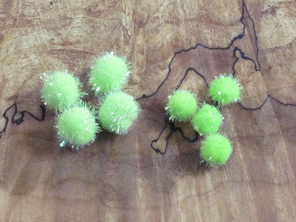 Large Krystal Glo Balls Hareline Dubbin 