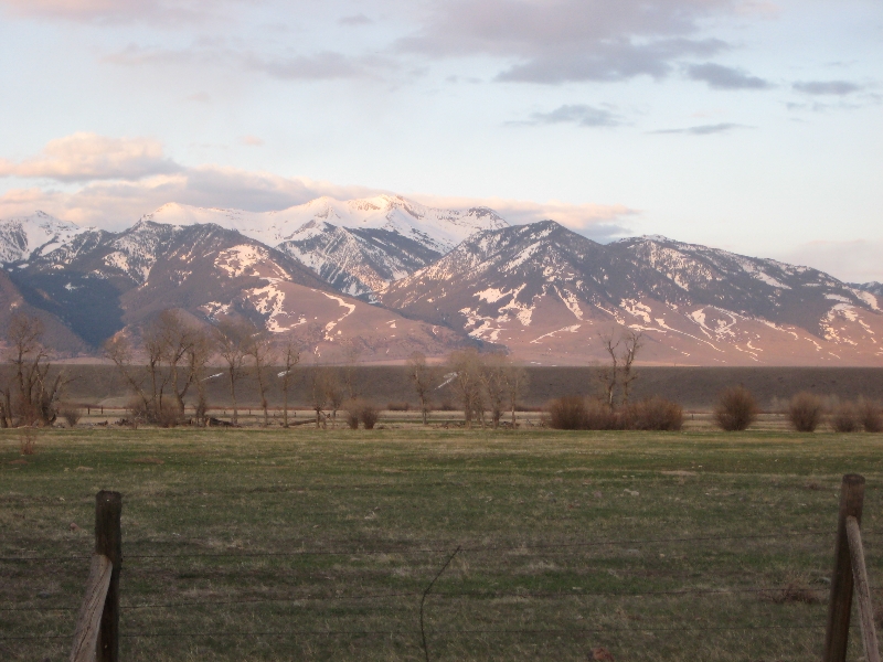 sun-setting-on-the-madison-range-may-2008